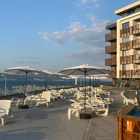 Paradiso 'в' 107 Private Cozy Апартаменти Несебир
